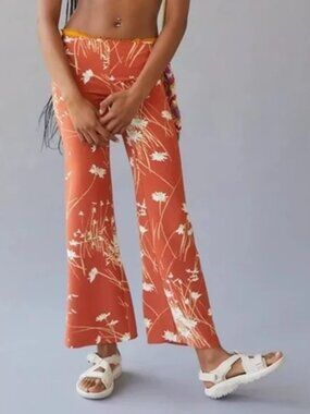 Urban Outfitters Dalila Low-Rise Floral Flare Pant Burnt Orange Size Small